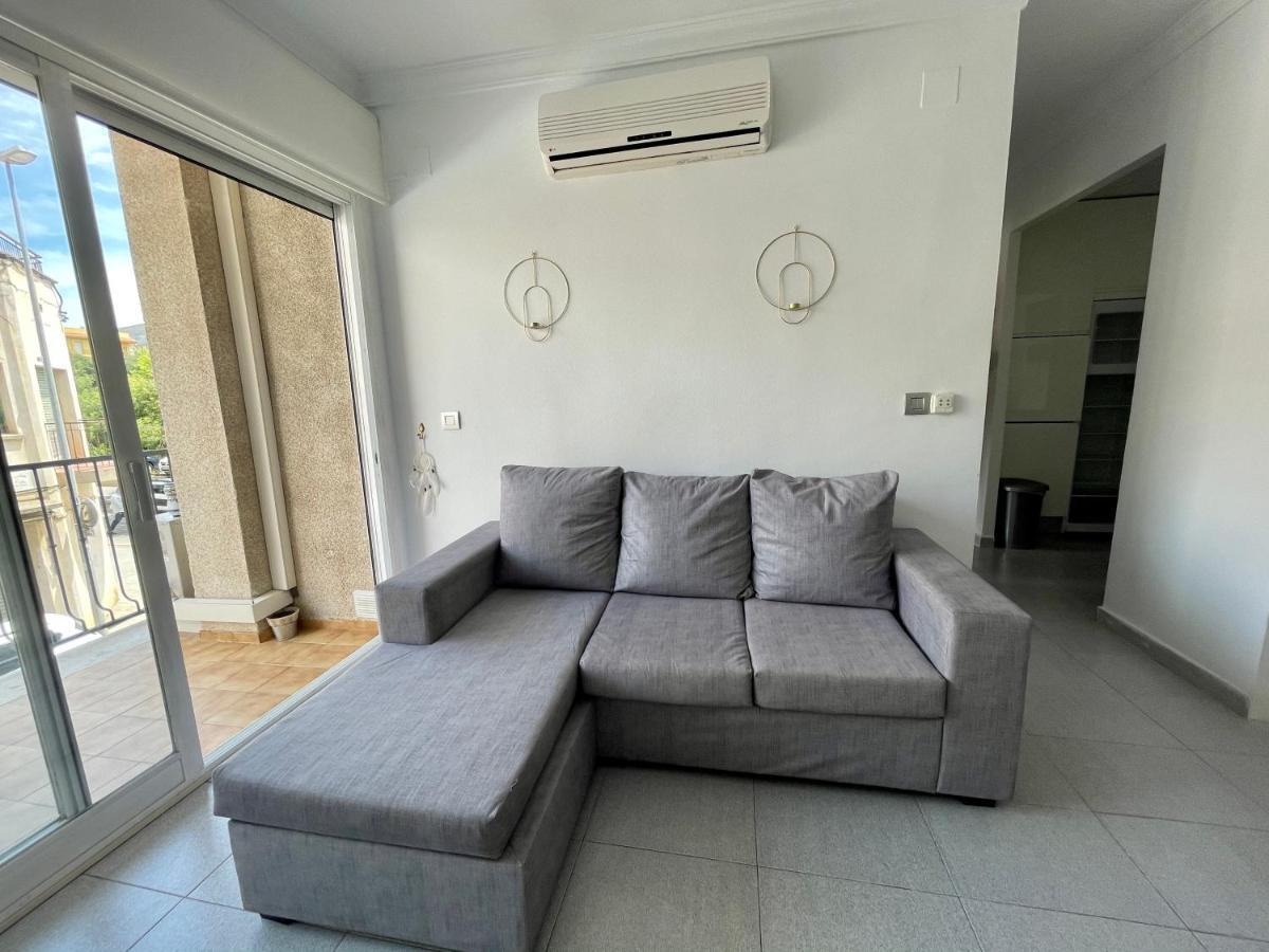 Acogedor Y Centrico Apartamento A 1' De La Playa โรเซส ภายนอก รูปภาพ